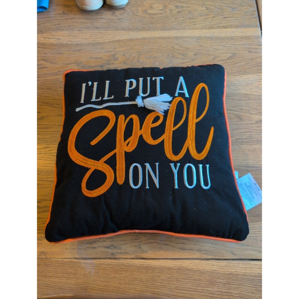 Halloween Pillow Embroidered I'll PUT A SPELL ON YOU New with tags Black Orangr